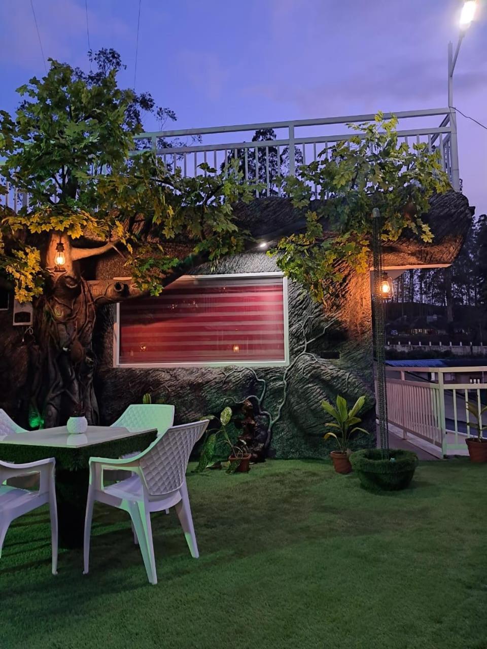 S & B Dreams House Munnar
