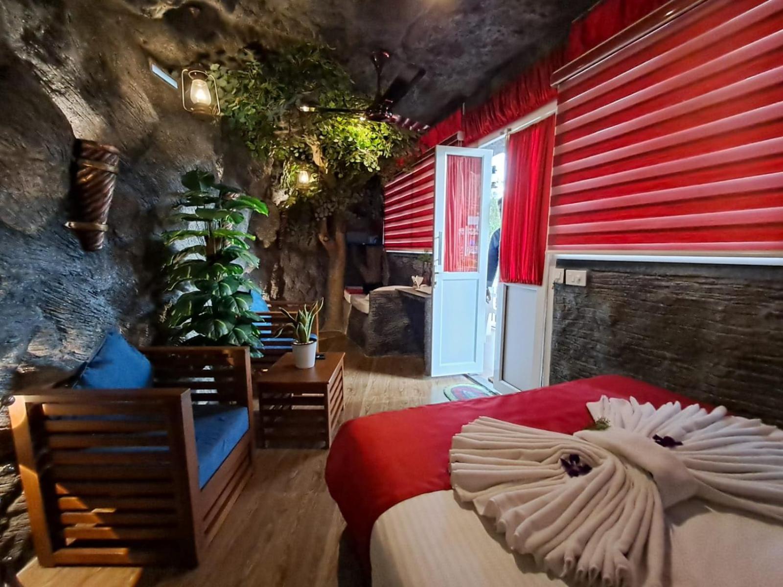 S & B Dreams House Munnar