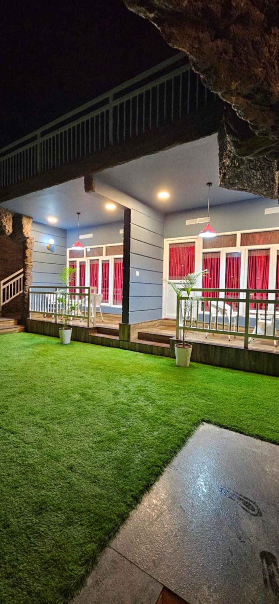 S & B Dreams House * Munnar
